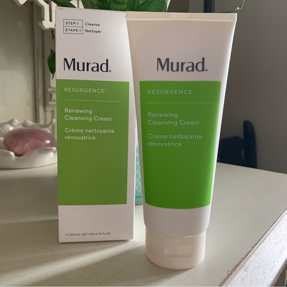 MURAD Renewing Cleansing Cream